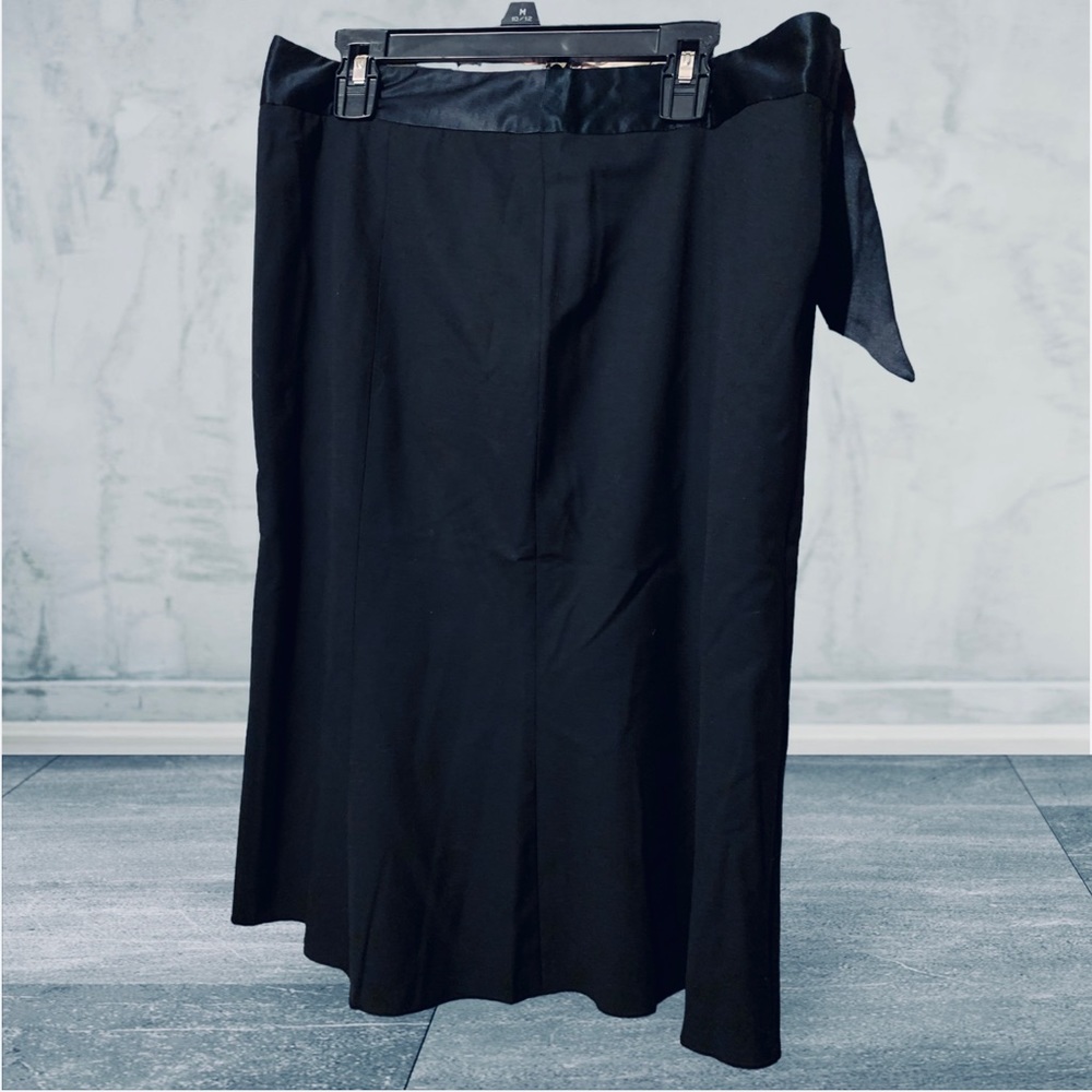 The Limited Skirt / Black with Black/Pink Side Tie / Women’s Size 6 / NWT